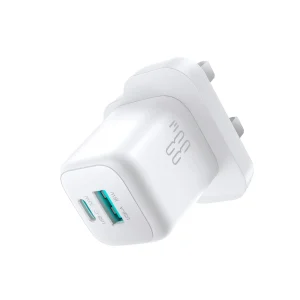 JOYROOM JR-TG7EU 33W Dual-Port Fast Charger - front view